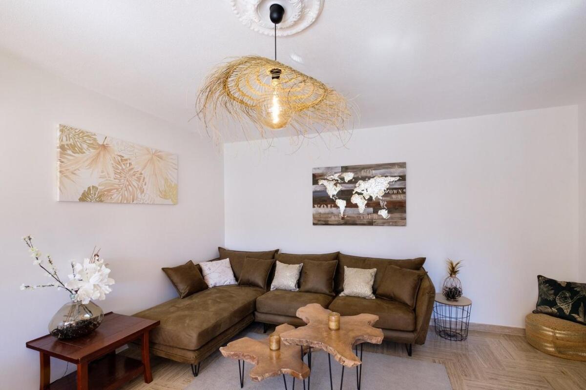 Le Riviera ~ Jardin ~ Parking ~ Climatisation Apartment *